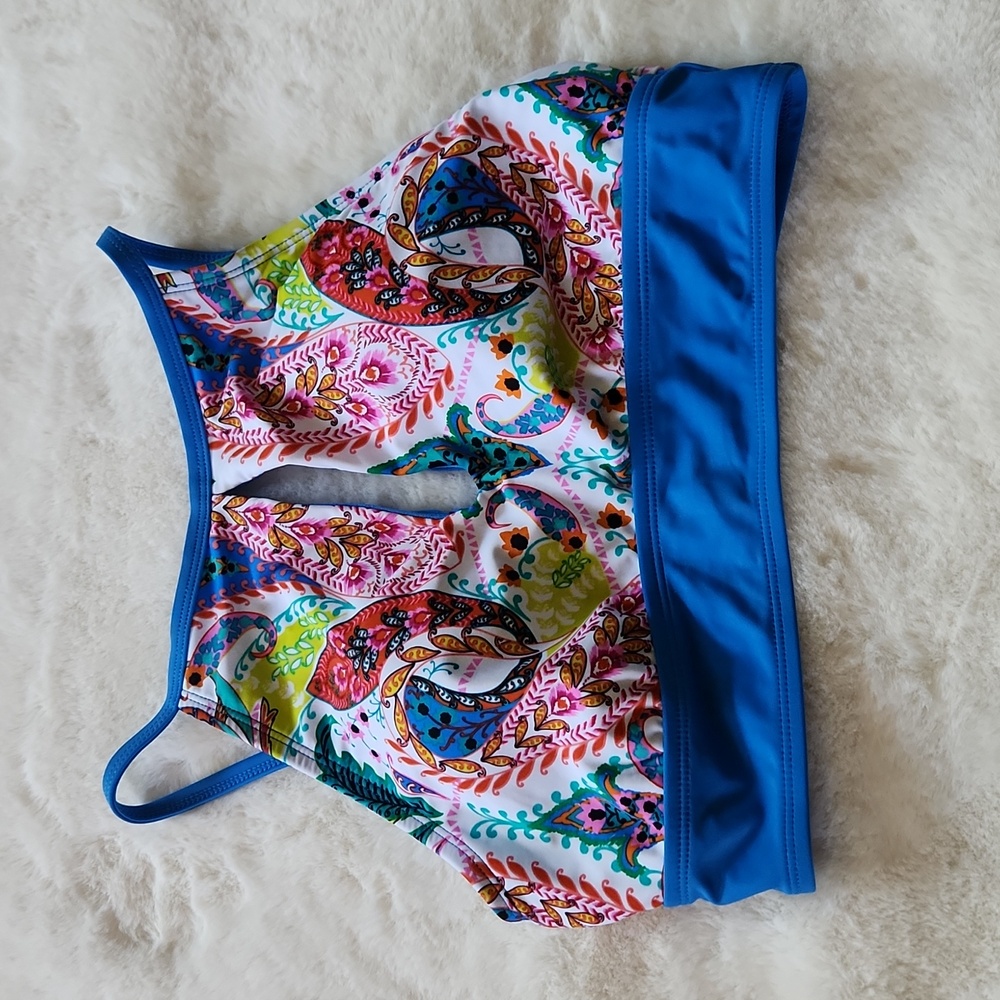 Nwot Into The Bleu By Amerex Floral Top Size 8